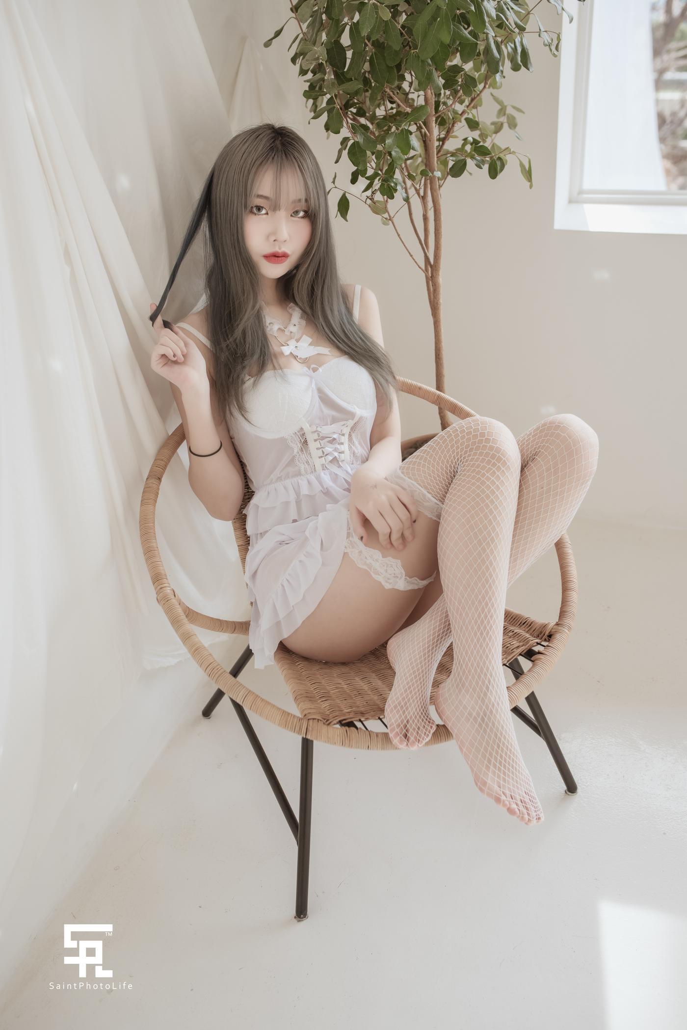 Yuna (윤아) - NO.01 [SAINT Photolife] Growing Up Vol.1 [39P]-图屋屋